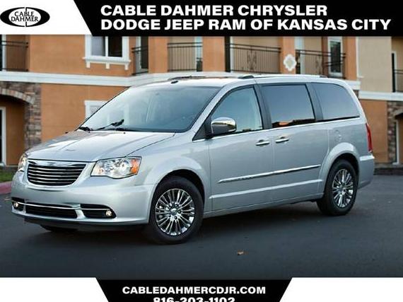 CHRYSLER TOWN AND COUNTRY 2015 2C4RC1CG8FR639058 image